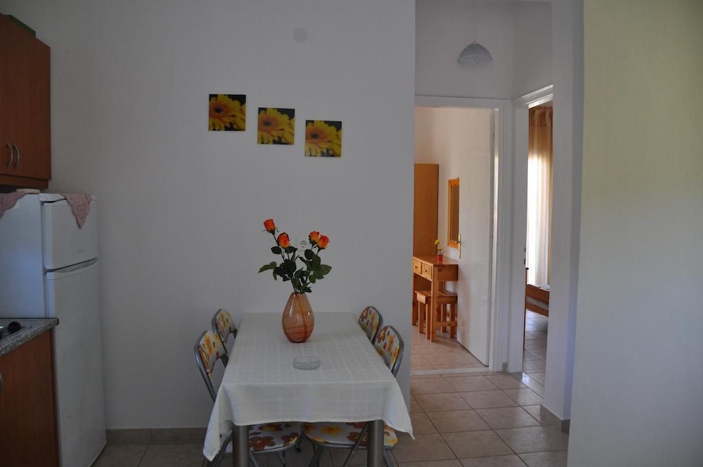 Villa Vasiliki Vitaládes Quarto foto